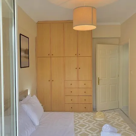 Olive Tree Apartment *